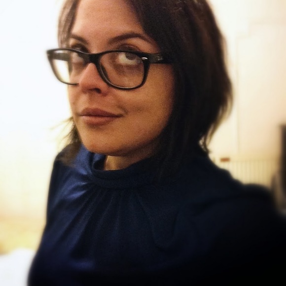 Meet your Posher, Elizabeth - Picture 1 of 1